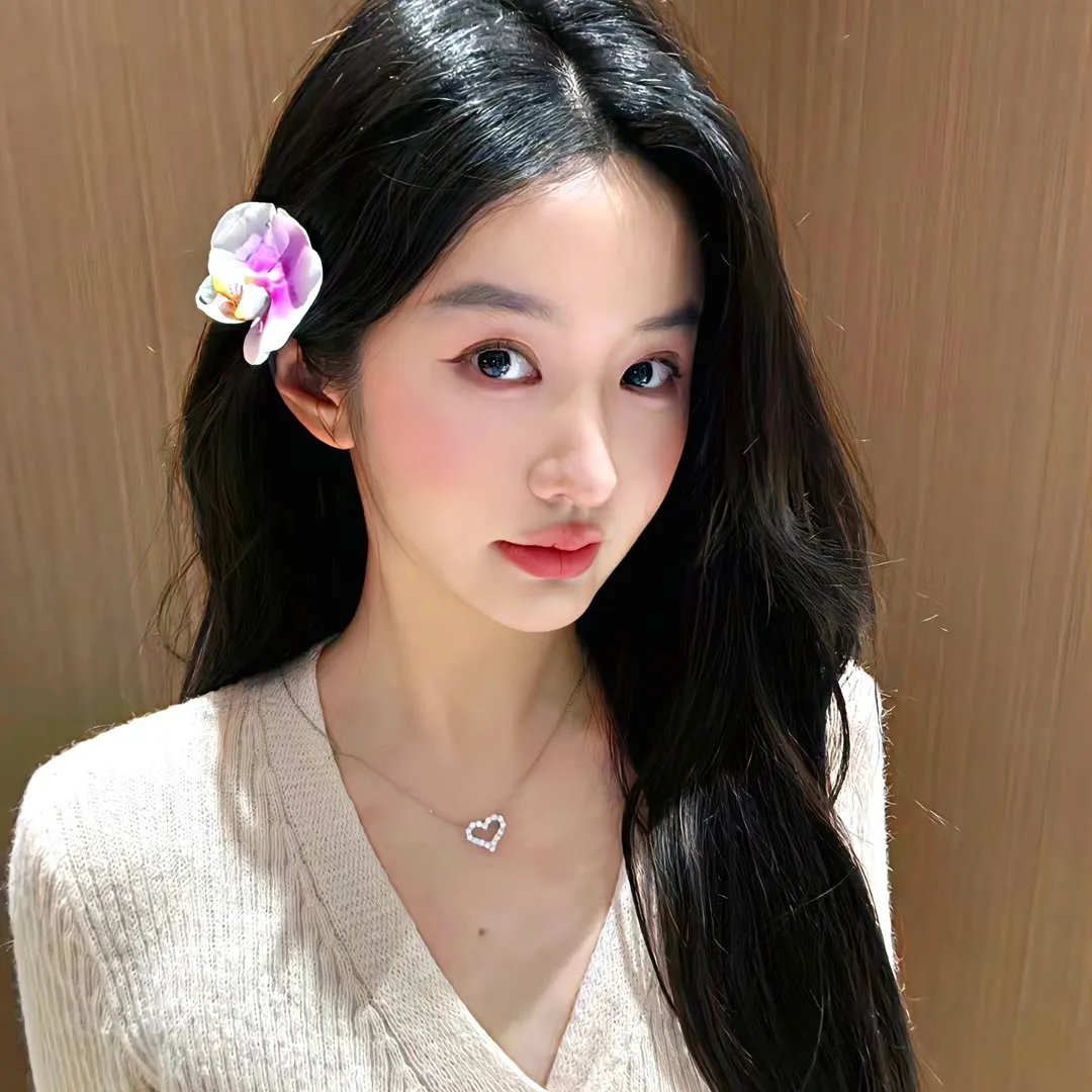 穿成草包,被祸害的一家人有救了